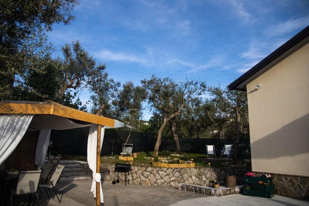马萨鲁布朗斯Maison Emilie别墅 外观 照片